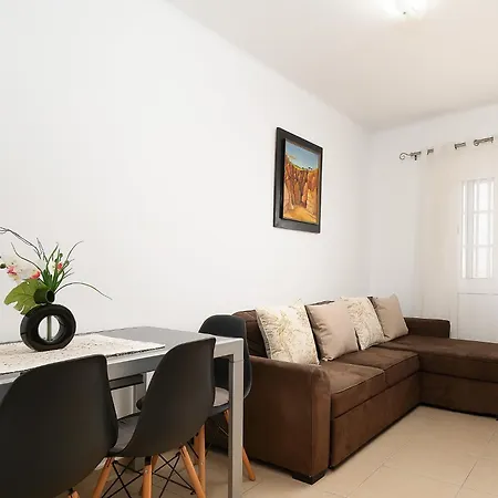Apartment Pescadores, 50 Meters From Carvoeiro (Lagoa)